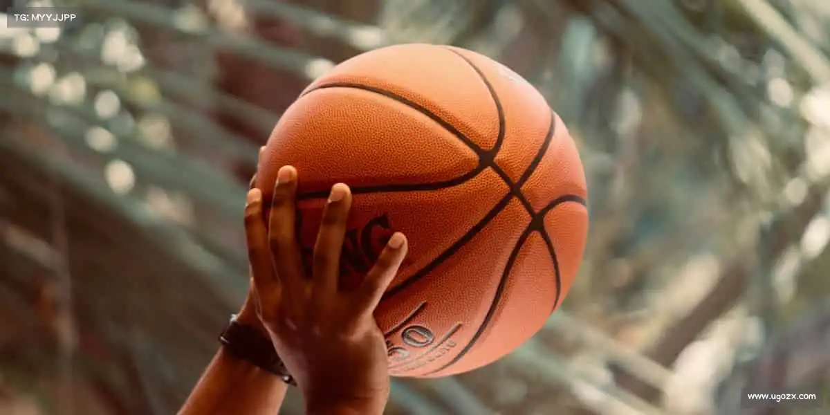 <strong>yy体育</strong>🎾挥动球拍，让每一次击球都成为超越昨天的证明！